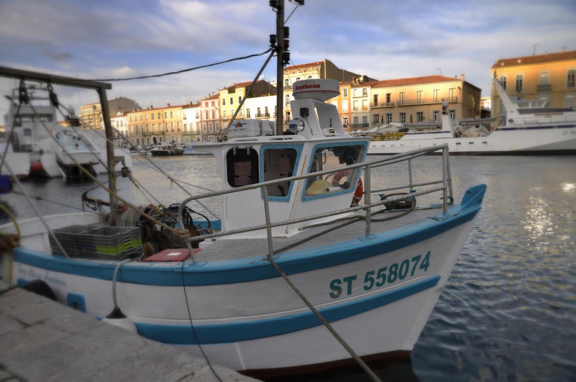 "Luigi" BALCON SUR LA MER et le Port de Sète Esterno foto